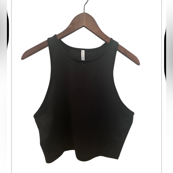 NEW Women’s Athleta Accelerate Tank, Black, Size M, NWOT - Picture 3 of 7